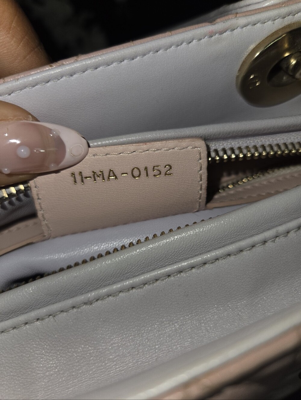 CHRISTIAN DIOR Lambskin Cannage Medium Tri-Color Lady Dior in Rose Pale - Picture 13 of 13
